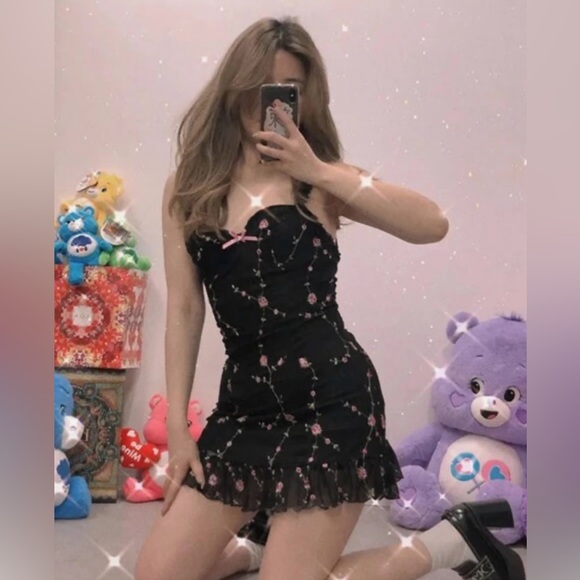 NWT Dolls Kill Sugar Thrillz I’m Baby Mini Slip Dress Sz S - Picture 9 of 15